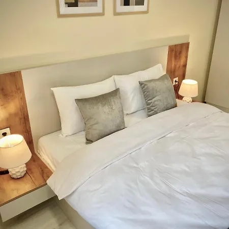 Beautiful & Comfy For 4 Guest And Free Parking * Plowdiw