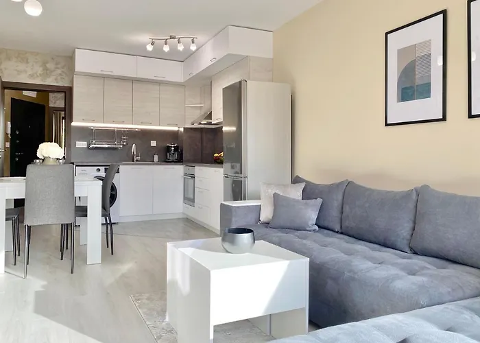 Apartament Beautiful & Comfy For 4 Guest And Free Parking *