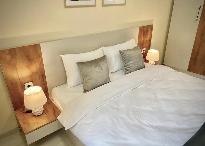 Beautiful & Comfy For 4 Guest And Free Parking * Płowdiw