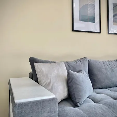 Beautiful & Comfy For 4 Guest And Free Parking Apartment Plovdiv